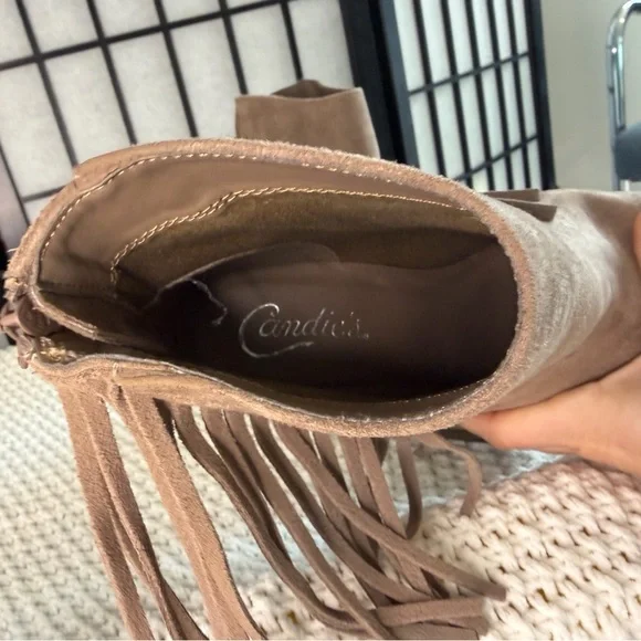 Candie’s Fringe Heeled Ankle Booties - Tan 7.5 - Picture 5 of 6